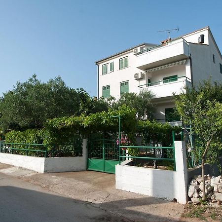 Apartments By The Sea Turanj, Biograd - 6445 Экстерьер фото