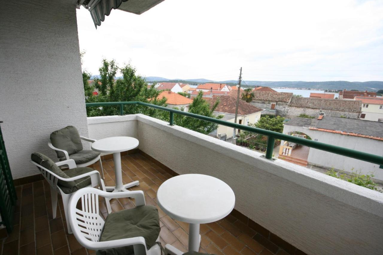 Apartments By The Sea Turanj, Biograd - 6445 Экстерьер фото