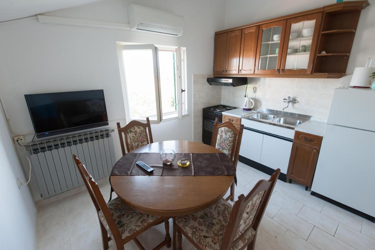 Apartments By The Sea Turanj, Biograd - 6445 Экстерьер фото