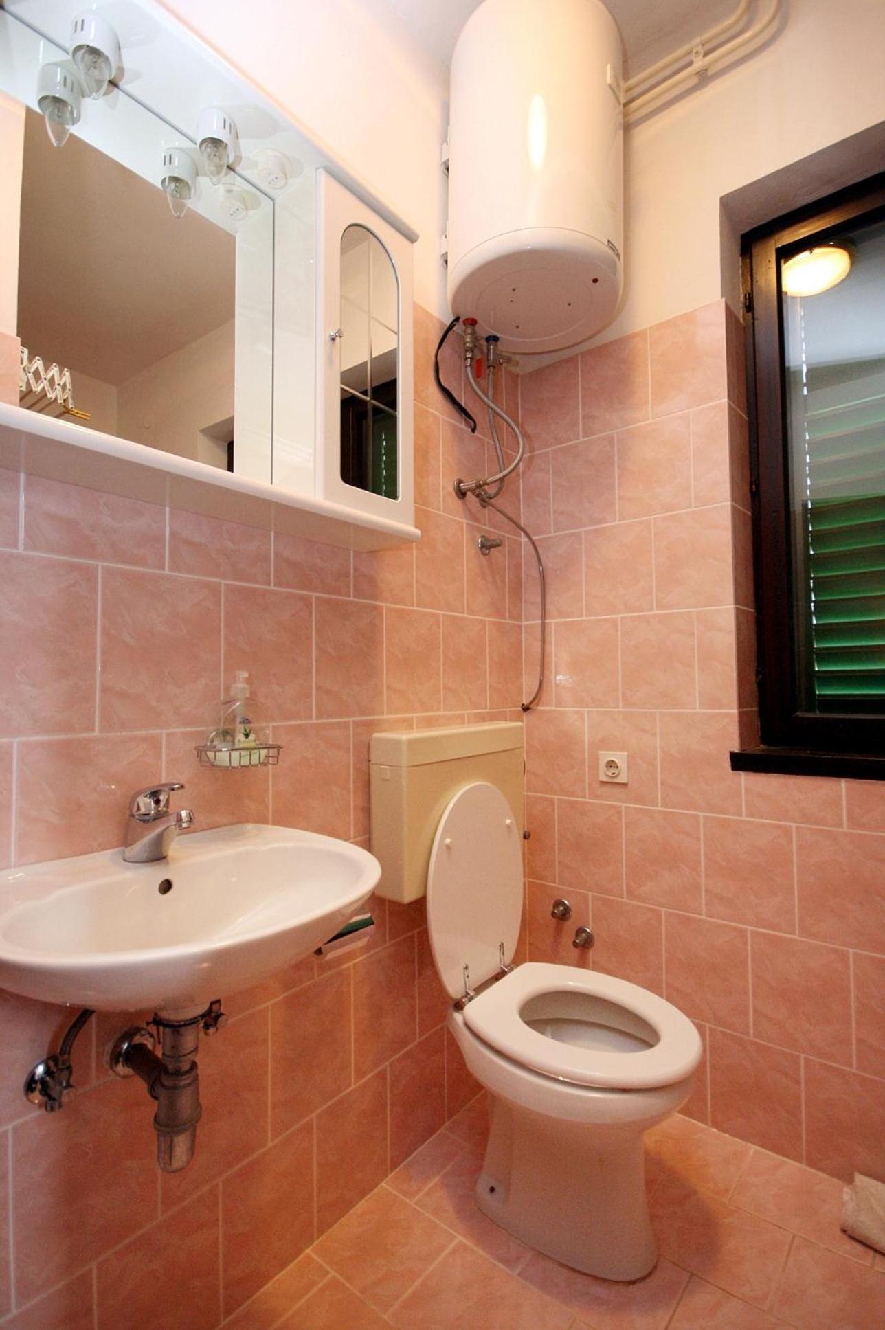 Apartments By The Sea Turanj, Biograd - 6445 Номер фото